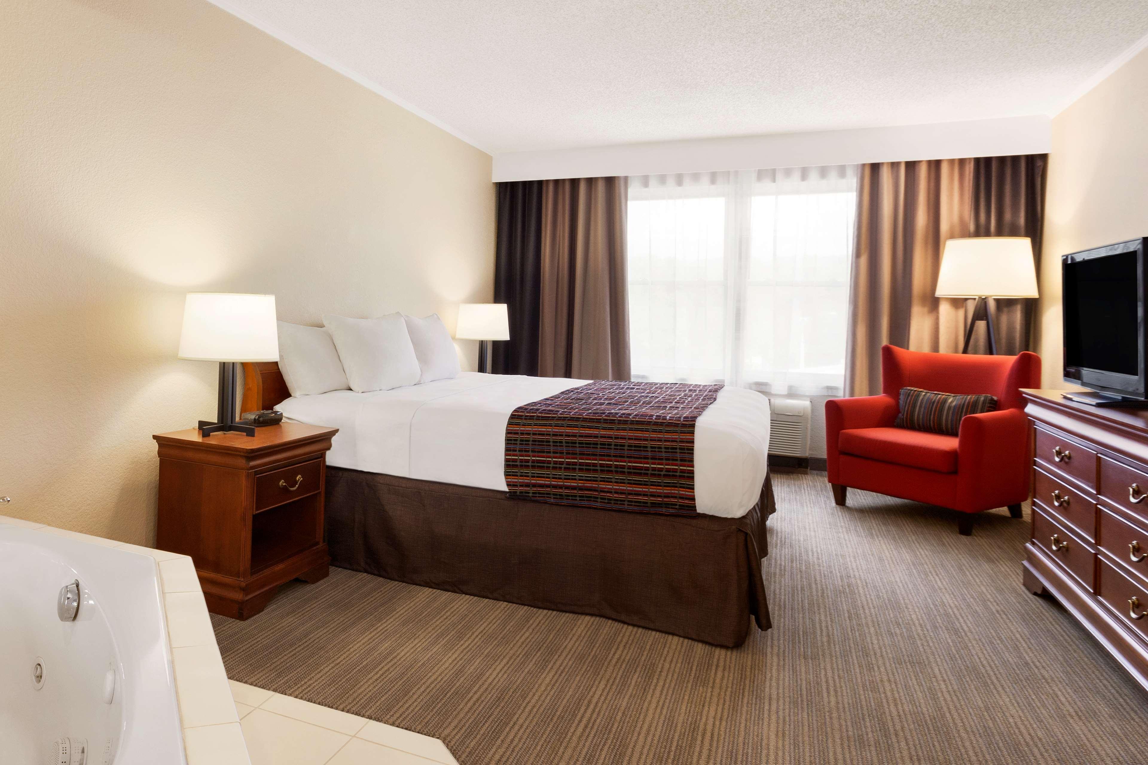 Country & By Radisson, Lehighton-jim Thorpe, Pa Hotel 3*
