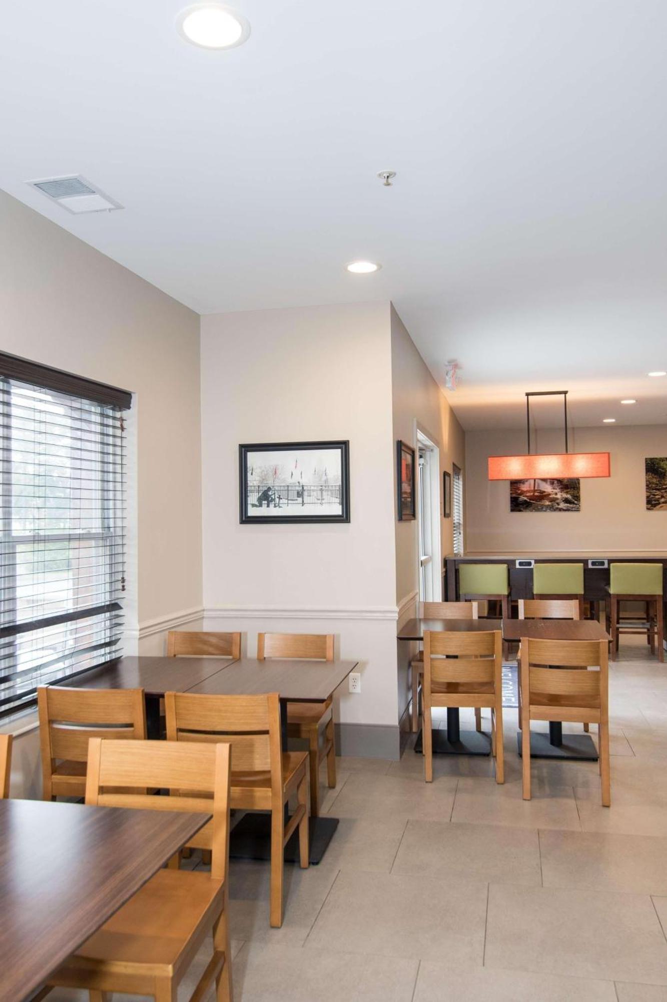 Country & By Radisson, Lehighton-jim Thorpe, Pa Hotel 3*