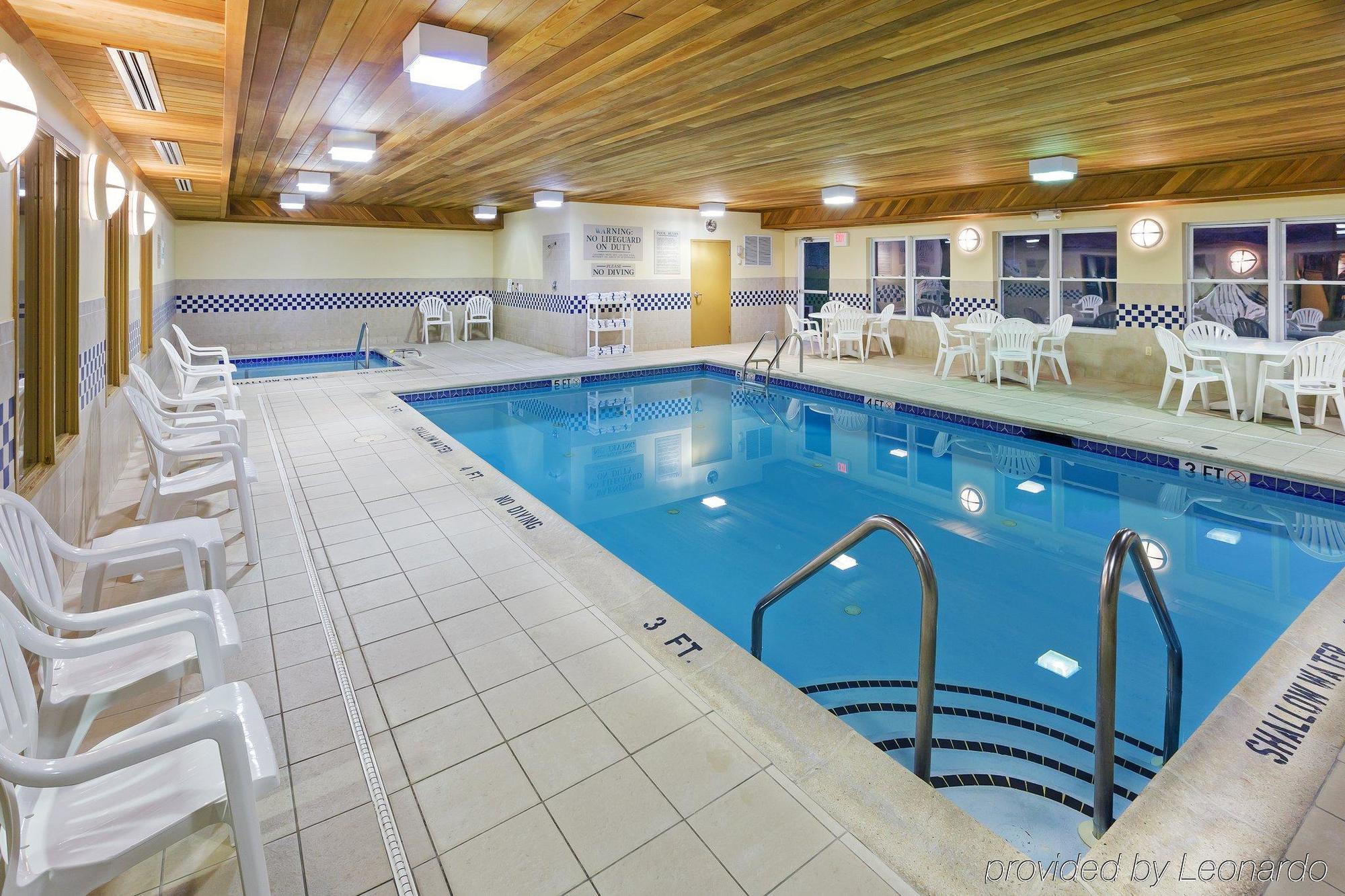 Hotel Country & By Radisson, Lehighton-jim Thorpe, Pa 3*